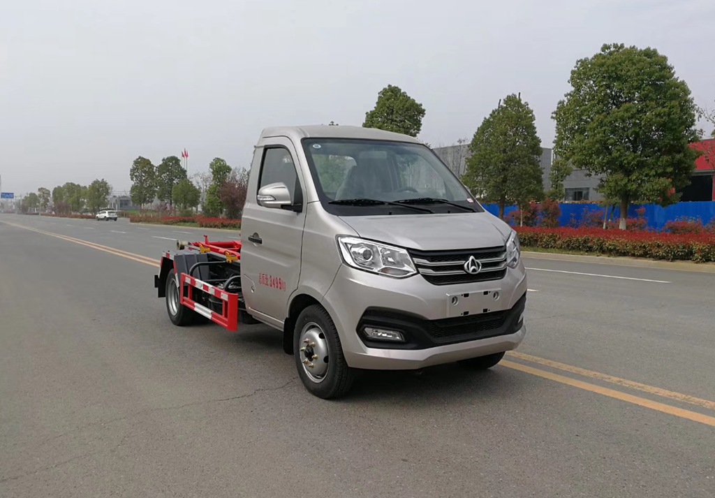 �L(zh��ng)���{(l��n)���^��ʽ����܇-�{(l��n)������܇�S���N��-����ӯͨ����܇���a(ch��n)�S��
